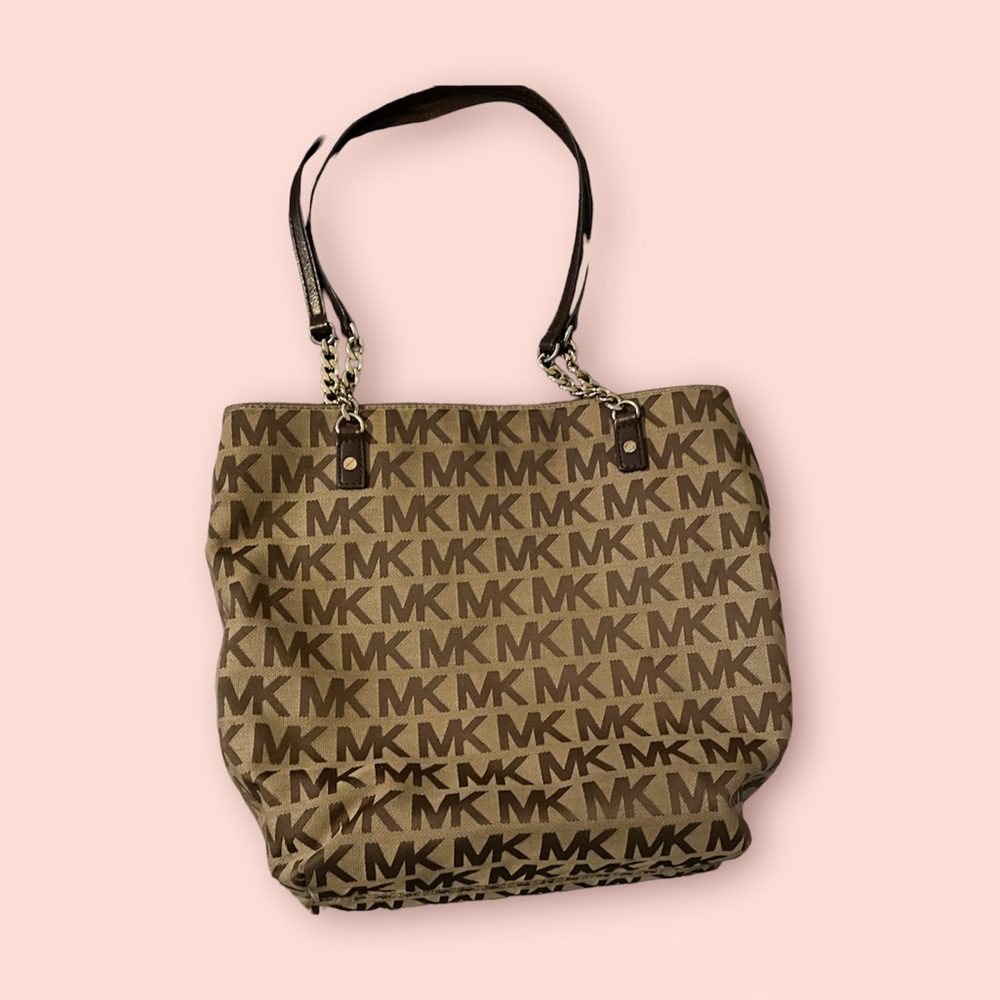 Michael Kors Shoulder Bag